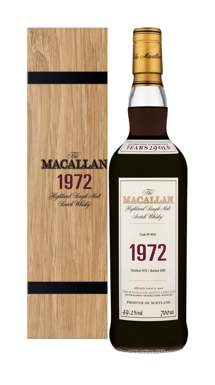 Macallan, Highland Single Malt Fine & Rare 1972 Cask No 4041 29YO Bottled 2002, Speyside — official Macallan bottle photograph shown beside the Fine & Rare 1972 presentation case; the case is shown for illustration